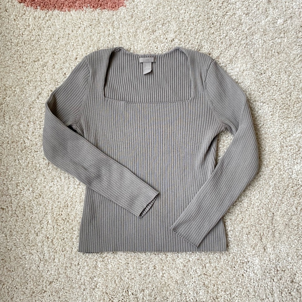 H&M 3/4 Sleeve Ribbed Knit Square Neck Grey Taupe Shirt , Size Small